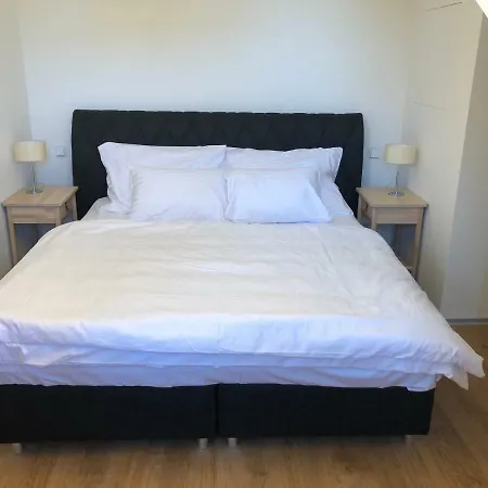 Jestrab Appartement *
